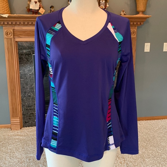 Fila Sport Long Sleeve Top, size Medium, like New - Picture 1 of 13
